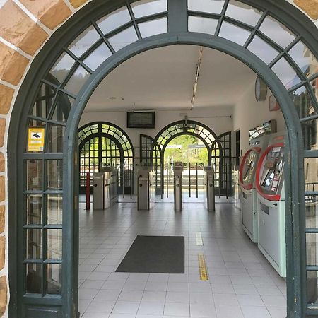 Piso Rio Nervion 15 Minutos Bilbao Apartment Ugao-Miraballes Exterior photo